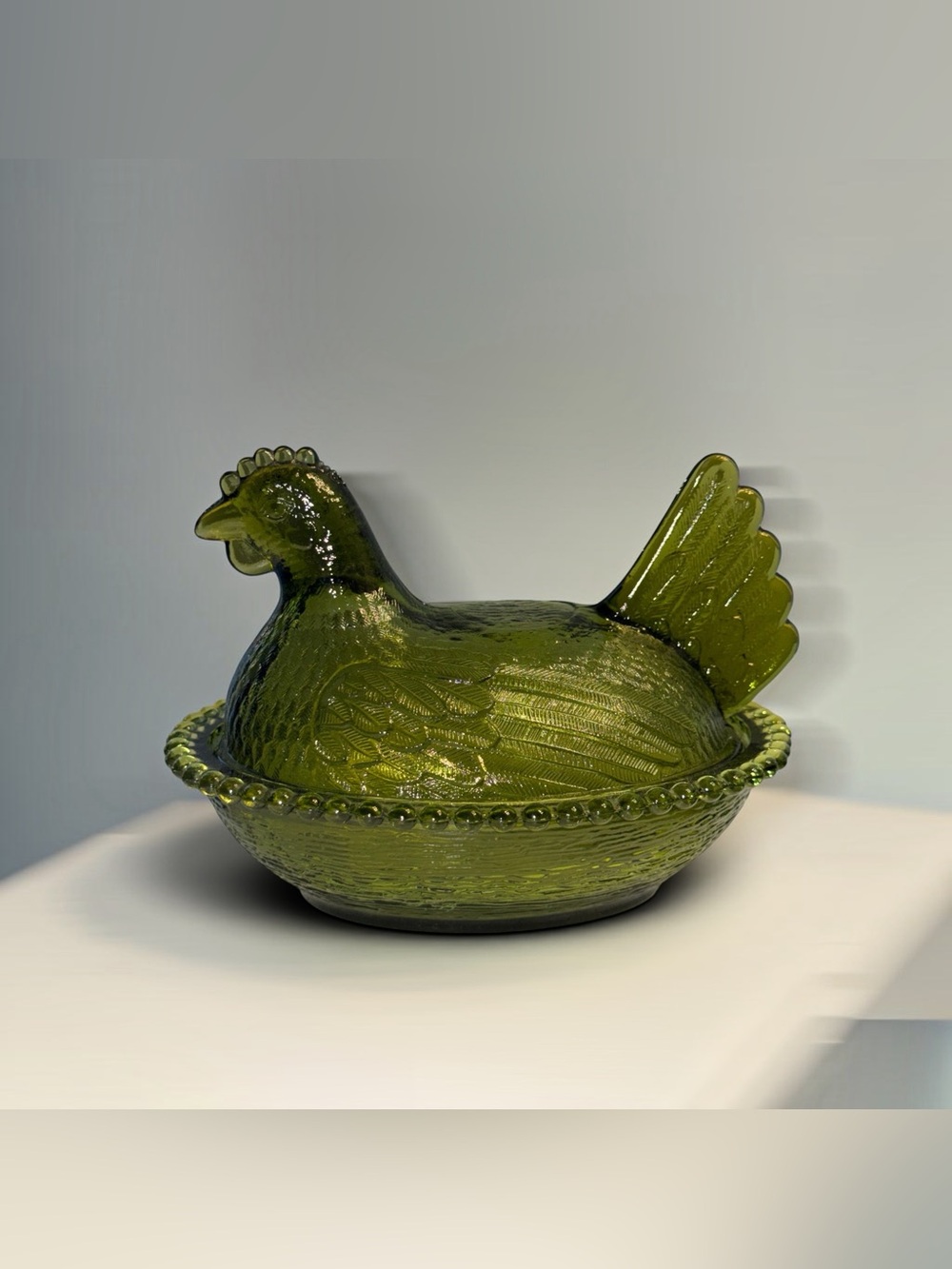Vintage Indiana Glass Olive/Avocado Green Hen On Nest Dish Beaded Rim MINT